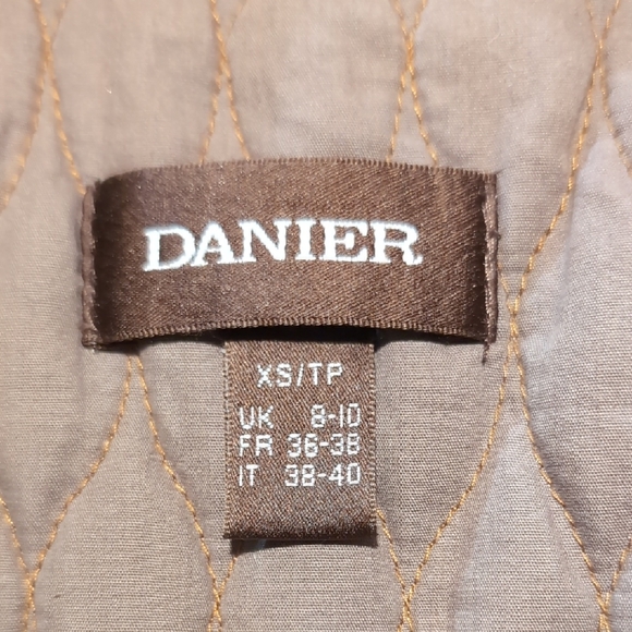 Danier Cream Leather Jacket - Picture 2 of 2